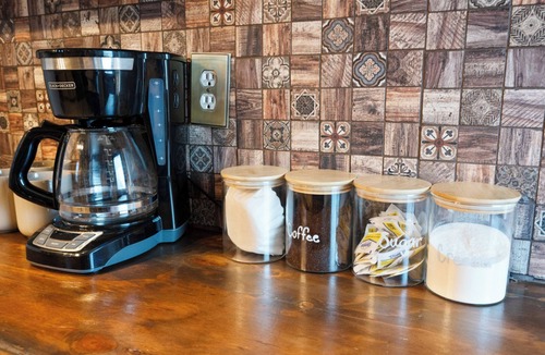 Wilmington House | Downtown Wilmington NC Historic Home -Blackbeard Themed Stay