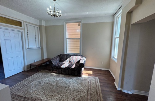 Windsor House | Downtown Windsor 3BR Retreat – Walk to Riverfront & Attractions