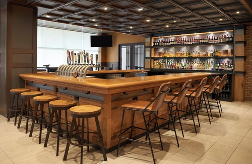 Windsor Hotel | Downtown Windsor Stay | Comfort & Convenience