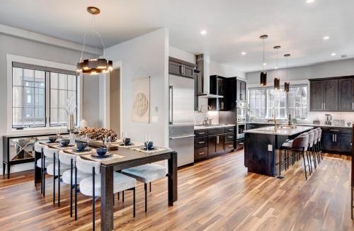 Winter Park House | Downtown WP River Front Villa 104 I Rooftop Hot Tub & Firepit I Incredible Views I Multi Game Table I Activity Program