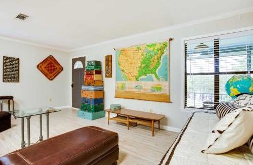 Doyline House | Doyline Cottage w/Large Porch & Lake Access!