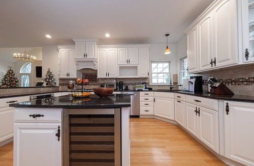 Canonsburg House | Draft Weekend Dream Home — Sleeps 8–10