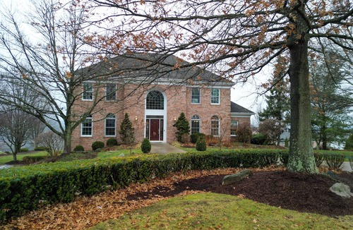 Canonsburg House | Draft Weekend Dream Home — Sleeps 8–10