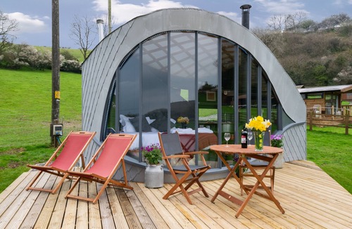 Felinfach House | Dragon's Eye - Llygad y Ddraig