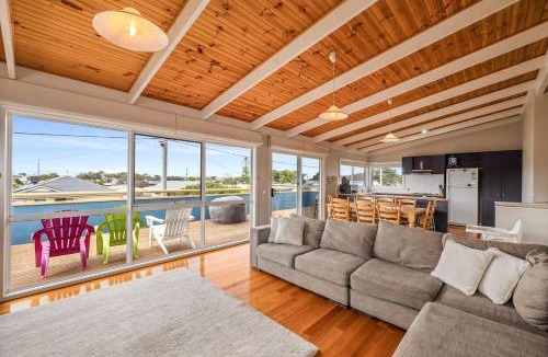 Sunderland Bay House | Dragonfly Beach House