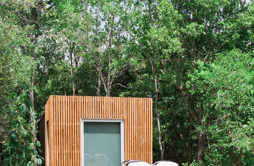 Fentress Cabin | Dragonfly Cabin at Wahwahtaysee Resort on the San Marcos River