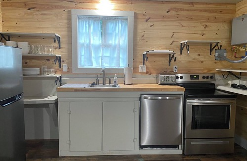 Mountainburg Cabin | ~Dragonfly Cabin~ n20 private acres and Mountain View!