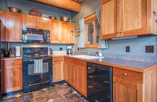 Three Rivers House | Dragonfly Cabin