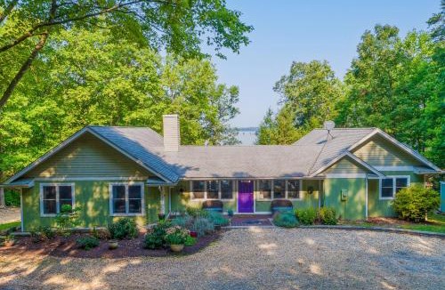 Mineral House | Dragonfly Cove