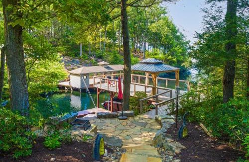 Mineral House | Dragonfly Cove