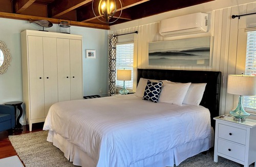 Ogunquit Bed & Breakfast | Dragonfly Guest House