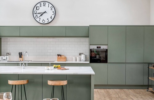 Richmond Cottage | Dragonfly - Holiday At Home