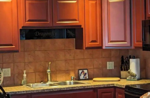 Owls Head House | Dragonfly -Lakefront Cottage