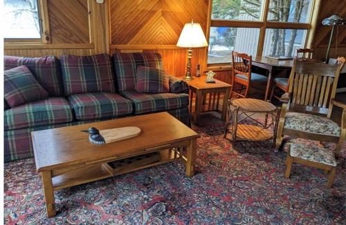 Owls Head House | Dragonfly -Lakefront Cottage