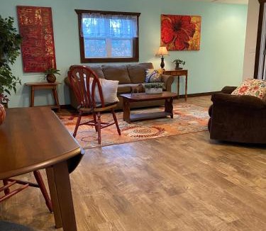 Camden County House | Dragonfly Meadows Guesthouse