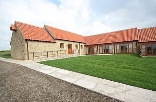 Twywell Cottage | Dragonfly Sleeps 4 (2 Bedrooms)