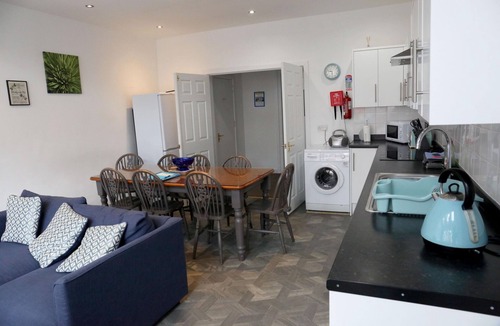 New Mills Apartment | Dragonfly, town centre New Mills, High Peak