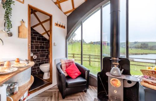 Felinfach House | Dragons Eye - Llygad y Ddraig