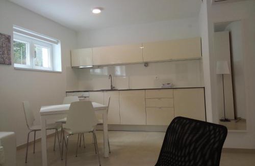 Selce Apartment | Drance Apartments
