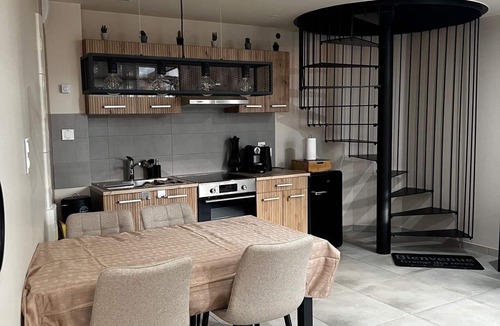 Lichtenberg House | Dream barn with hanging bed