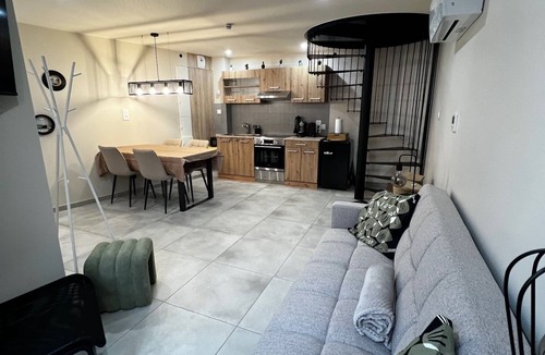 Lichtenberg House | Dream barn with hanging bed