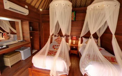 Mushroom Bay Resort | Dream Beach Cottages