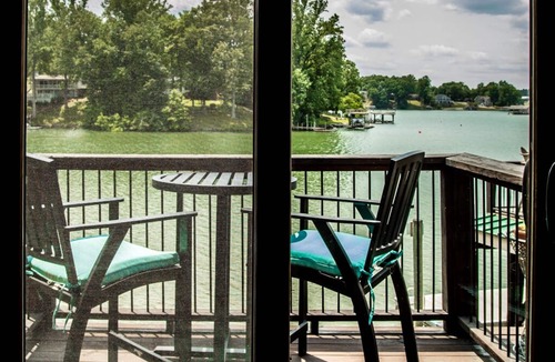 Moneta House | Dream Come True. Week of 5/31 available with 4 night minimum! Book now!