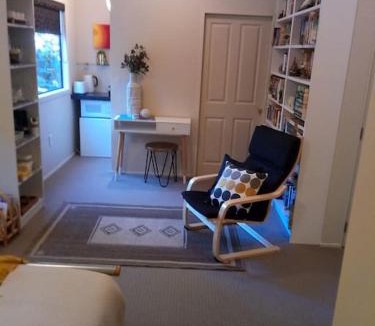 Paraparaumu Beach Bed & Breakfast | Dream Escape for 2