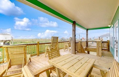 Gilchrist House | Dream | Gulf Views | Large Deck | Sleeps 7