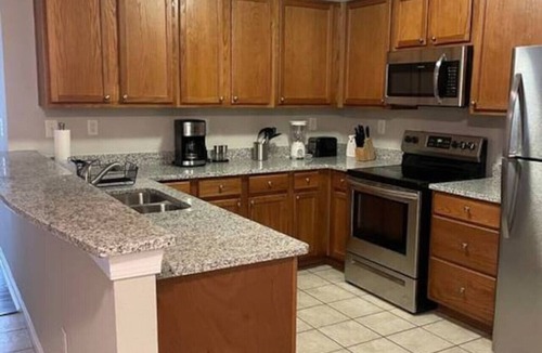 Western Branch North Apartment | Dream Haven - 2BR/2BA - free parking on premises.