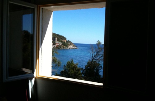 Meria Apartment | DREAM HOLIDAY IN PEACE THE WATERFRONT