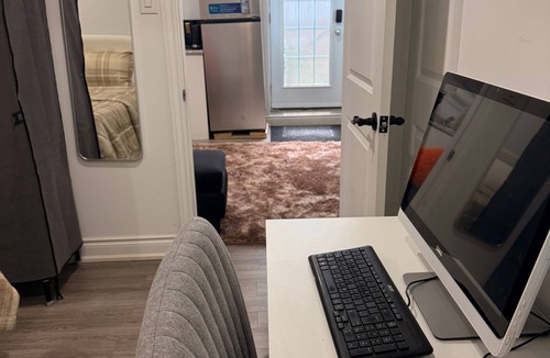 Thorold House | Dream Home, Cosy, nice, quiet environment, best getaway location for your trip.