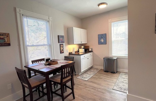 Dwight Apartment | Dream Home Haven