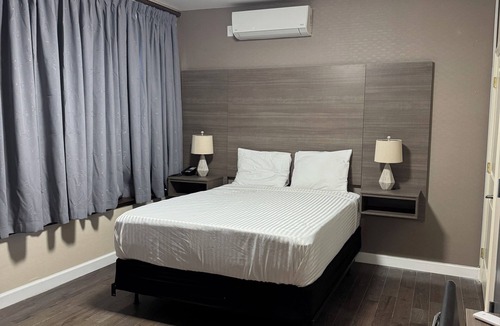 South Side Hotel | Dream Hotel Bronx