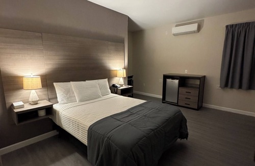 South Side Hotel | Dream Hotel Bronx