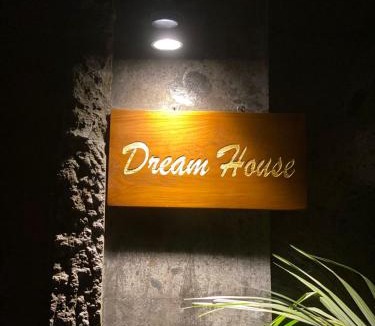 Kemenuh Villa | Dream House Ubud