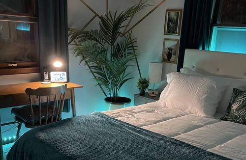 Cameron Bed & Breakfast | Dream Inn