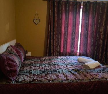 Stanwell House | Dream Lodge