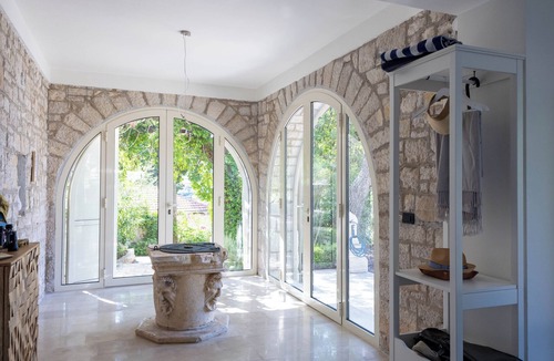 Rogac House | Dream property right on the water