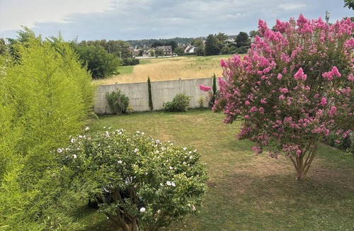 Noisy-le-Grand Apartment | Dream rental on the banks of the Marne near Paris