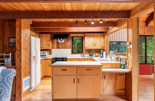 Blue River Cabin | Dream River Cabin - Riverfront