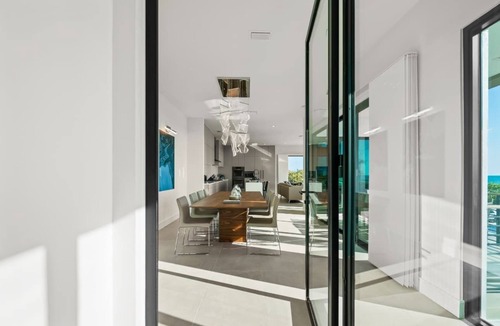 Bradenton Beach House | Dream State ~ Gulf Front/Across from Beach!