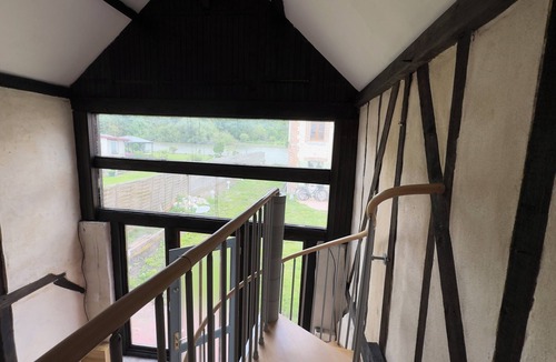 Cleon Cottage | dream stay on the river with Kayak Boat Bicycles Close to Paris both world