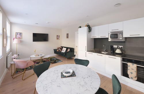 Bath Apartment | Dream Stays Bath - John Street