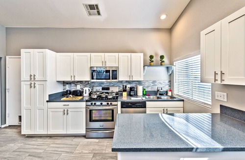 Henderson Villa | DREAM STYLISH HOME big backyard AMZING sunset!