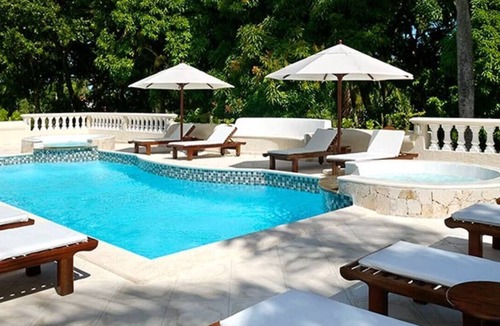 Los Maestros House | Dream vacation Resort