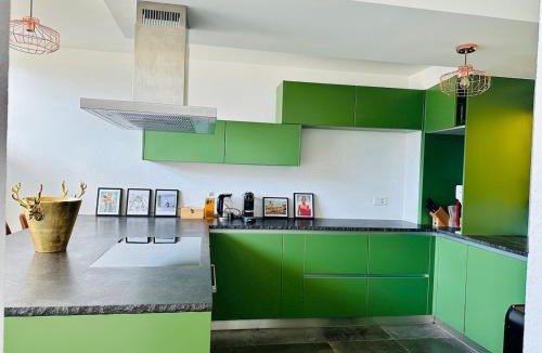 Minusio House | Dream with a view of Lake Maggiore