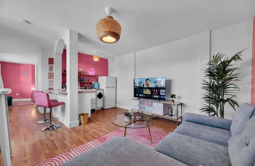South Nashville Apartment | Dreamer Den - Sleeps 4, 1Bed in WeHo near Dwntwn