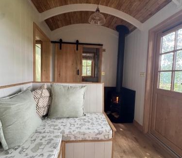 Rowlands Gill Cabin | Dreamers Hut