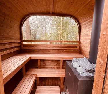 Rowlands Gill Cabin | Dreamers Hut